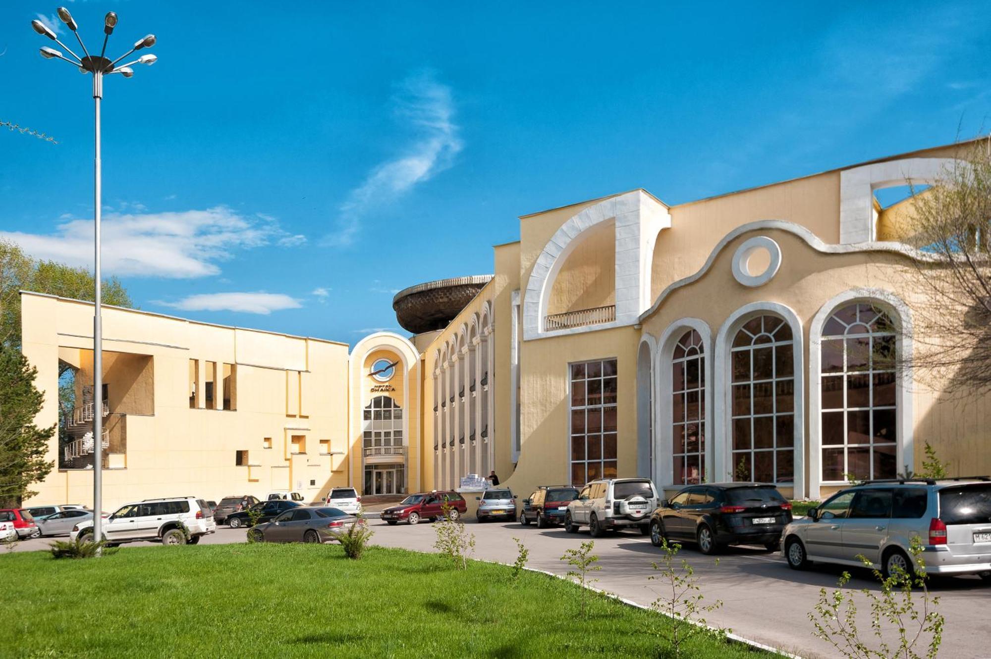 Chaika Gostinichny Kompleks Karagandy Extérieur photo